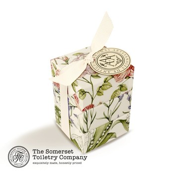 【英國賽玫特】AAA迷你香皂組75g x 3入 (玫瑰花瓣、薰衣草、鈴蘭)