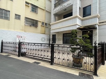 大面寬獨棟獨院電梯別墅金禾莊園A12｜高雄市大寮區拷潭路