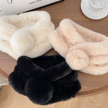 可愛仿獺兔毛皮草圍巾女冬季加厚保暖百搭毛球毛絨交叉圍脖套韓版