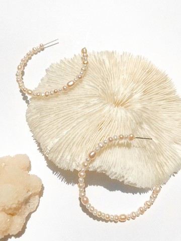 Gal Pearl Hoop Earring 蓋兒珍珠大單圈耳環