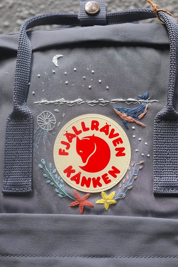 客製化禮物-游弋海洋的藍鯨-Whale Art-石墨灰kanken