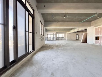 四維都心 綠蔭奢華宅 大氣磅礡極上廳  ｜高雄市苓雅區四維三路
