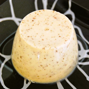 黑木耳雪綿酪 x 堅果│蛋奶素、香醇綿滑