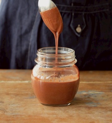 榛果黑巧克力醬 hazelnut chocolate butter