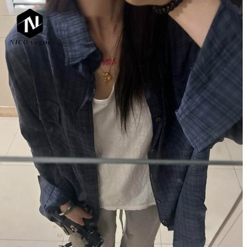 【Nico】臺灣熱銷🔥原版質量法式復古藏藍色格子襯衫女春秋寬鬆慵懶風超好看長袖襯衣