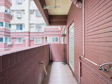 小資族首選鼎中明誠商圈稀有邊間大兩房｜高雄市三民區鼎新路