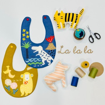【J.H】專屬班 X La la la｜十二生肖彌月組童趣系列圍兜