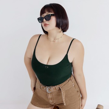 甜酷愛心刺繡BRATOP(附胸墊) Pobra. 中大尺碼上衣