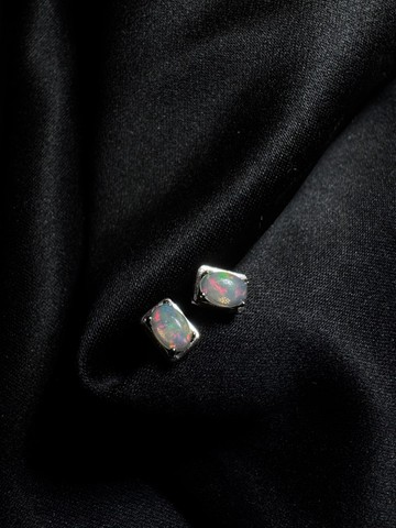 微光星點 Opal Studsㅣ 歐泊 蛋白石 耳釘 耳環 耳針