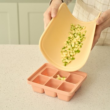 韓國 MOYUUM - 白金矽膠砧板-奶油黃