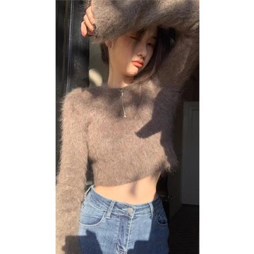 春春季新款高腰短款馬海毛毛衣女設計感小眾別致辣妹內搭上衣chic