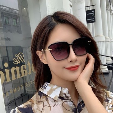 年度最新網紅款潮流行百搭抗UV時尚太陽眼鏡 72785