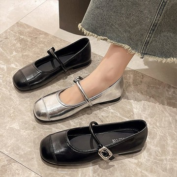 【韓國K.W.】Y7908現貨39碼Y2K閃亮同氣銀色美學樂福鞋休閒鞋(休閒鞋/厚底鞋/健走鞋/運動鞋)