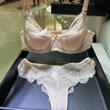 性感可愛文胸套裝淺粉色蕾絲鋼托胸罩無痕甜美女士內衣