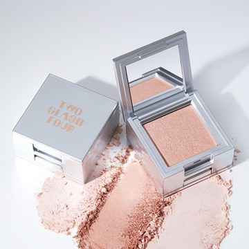 TWO SLASH FOUR Strobing Face Cube (4 Colors)