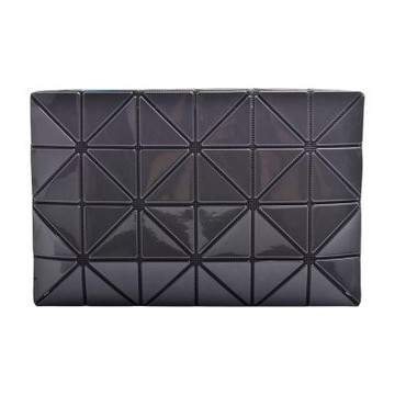 ISSEY MIYAKE 三宅一生 BAOBAO亮面幾何方格化妝/手拿包(炭黑色)