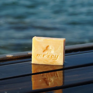 黃橙澄橙花精油手工皂