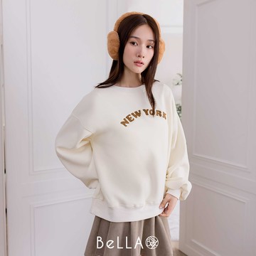 【買三送1】BeLLA 內刷毛文字大學T上衣 杏色