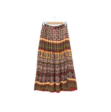 Back to Green-復古長裙 撞色 民族圖騰 傘裙M-07//vintage skirt
