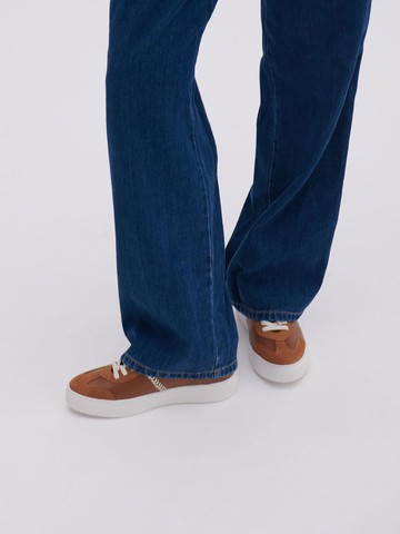 Ember Sneakers [Camel] (BF5AMK55CA)