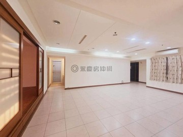 東區平實南紡夢時代4大房+車位｜台南市東區中華東路一段