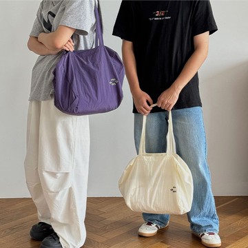 公司貨 免運 可開票 行李隨行包 多功能輕便單肩背包 女士旅行收納袋純色新款