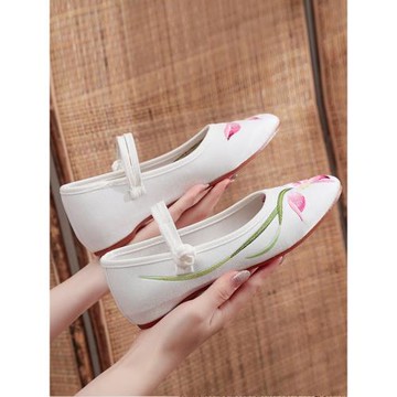 老北京刺繡蘭花2025年春夏新款淑女尖頭低跟精美繡花布鞋單鞋女鞋