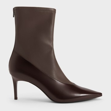 尖頭細跟貼腿短靴