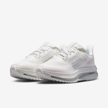 Nike 慢跑鞋 W Pegasus Premium ESS 女鞋 白 厚底 氣墊 運動 IR0836-100