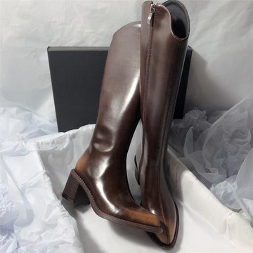 森嶼海巷 復古美靴子~簡約擦色尖頭高筒高跟V口側拉鏈顯瘦長靴！