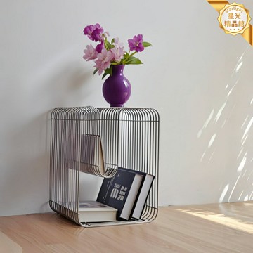 【幾何創意】不鏽鋼茶几 邊桌 沙發邊幾 置物架 雜誌架 北歐簡約設計 客廳陽臺臥室 多功能收納 現代輕奢