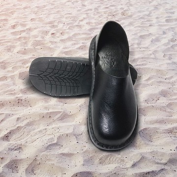 黑真皮封閉鞋頭手工製作