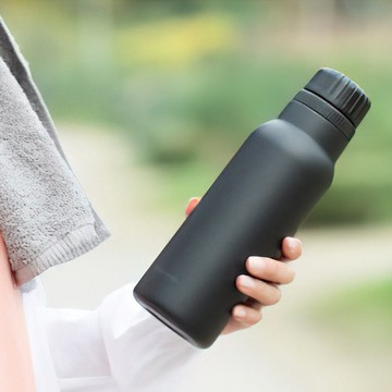 【孔雀Peacock】800ML 不鏽鋼保溫杯 氣泡水碳酸飲料專用-磨砂黑