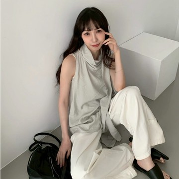 ATTENTION-清冷綠美圖!飄帶背心洋