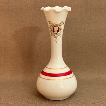 40059-法國古董牛奶玻璃荷葉邊 仕女頭像花瓶French antique vase