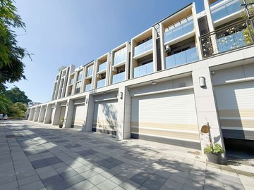 小池｜四樓半電梯透天・雙車庫｜雙主臥拎包入住｜高雄市燕巢區安東街