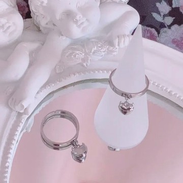 惡魔愛心搖擺戒 萬聖節 醫療級不鏽鋼