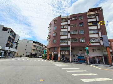 小港漢民商圈｜臨路明亮三房美寓｜旁邊有月租停車場｜高雄市小港區鳳福路