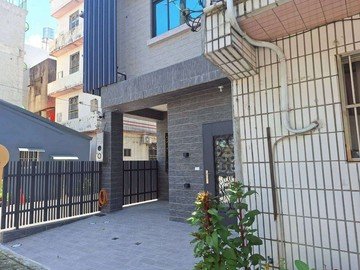 龍潭中興商圈全新5大房別墅+車位｜桃園市龍潭區國聯街