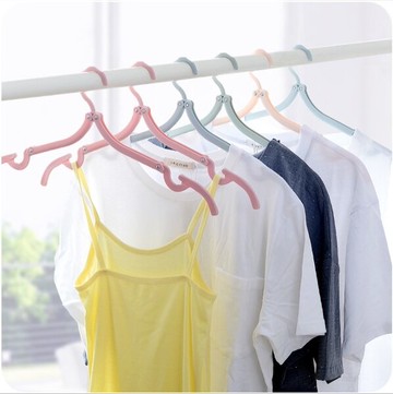 PS Mall【J292】可摺疊魔術衣架 晾曬衣架 防風衣架 掛衣衣架 收納衣架