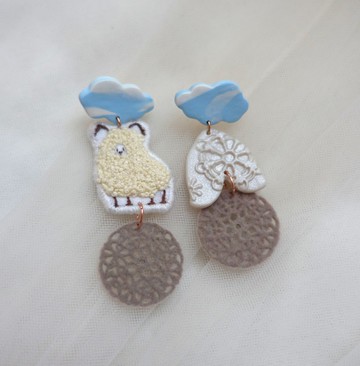 藍天綿羊寶寶手作耳環