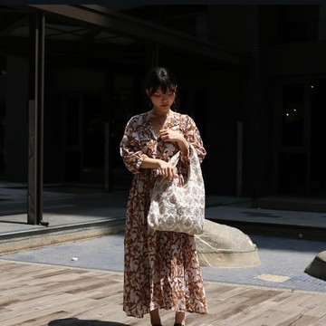 泰國手作丨刺繡包-奶油帳篷