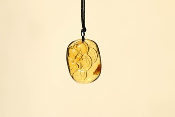 【琥珀系列】財圓不斷 緬甸金珀雕件 錢幣墜飾 (請閱讀置頂描述)