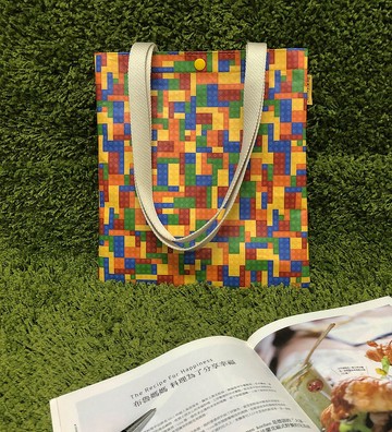 Sunny Bag - 學院風側背袋 - 彩色積木