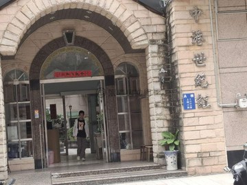 七期旁高樓大露台五房平車｜台中市西屯區上明三街