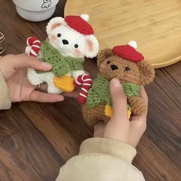 免運🎉DIY聖誕毛線小熊崽玩偶 情侶閨蜜毛綫手工編織材料包自製 可愛鈎織手工禮物 自製可愛聖誕小熊 毛線編織diy材料包