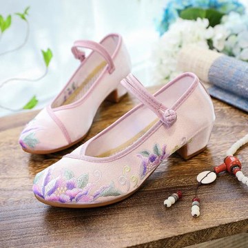 2024新款老北京布鞋女方跟搭配旗袍漢服鞋民族風單鞋繡花鞋舞蹈鞋