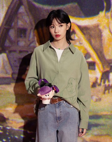 迪士尼系列 害羞鬼立體繡花條絨長袖襯衫(兩色)