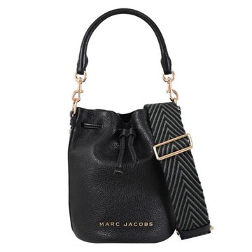 MARC JACOBS 馬克賈伯 經典LOGO寬背帶兩用抽繩水桶包.黑