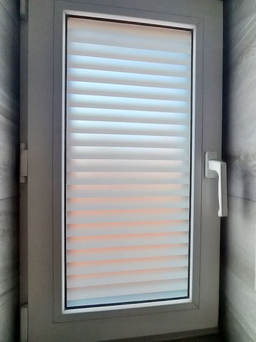 衛浴窗戶貼紙防走光浴室廁所仿百葉窗貼紙磨砂隱私防窺玻璃貼膜